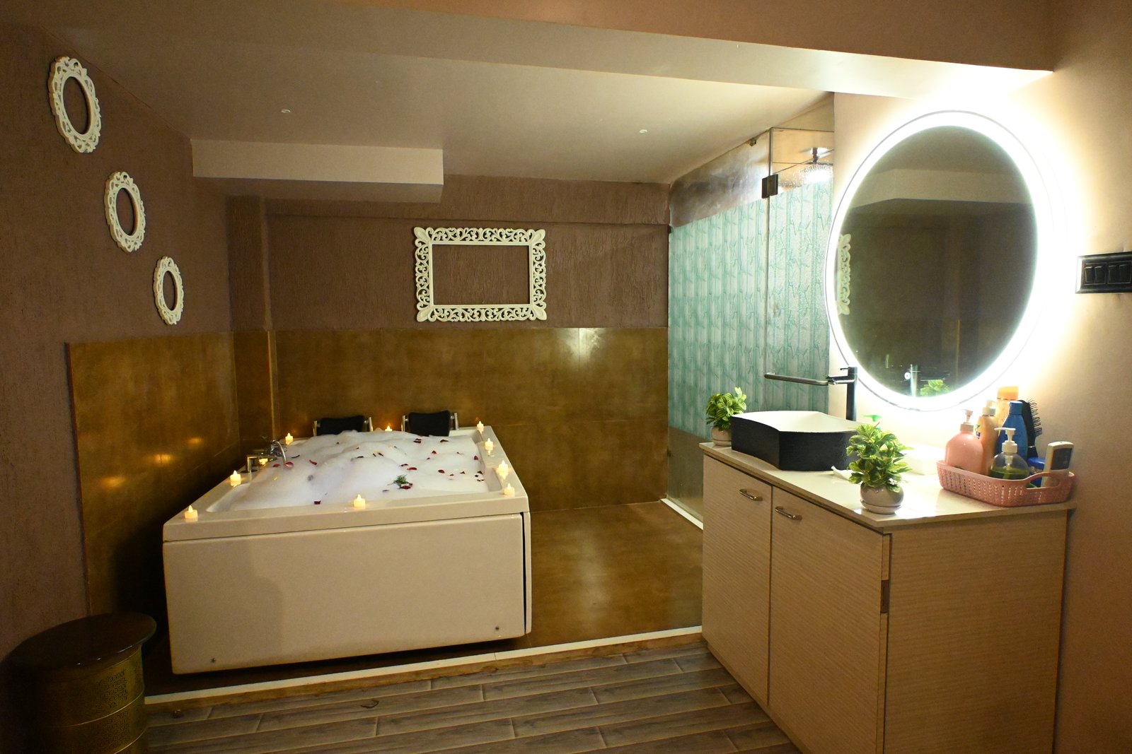 spa in Vijayapura
